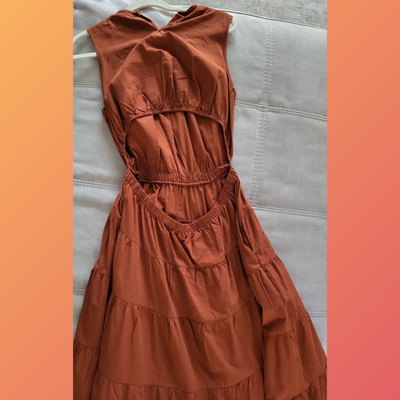 DRESS - Picture 2 of 5